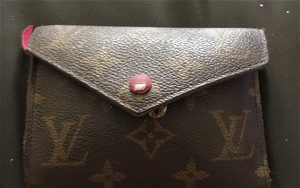 A ladies purse
