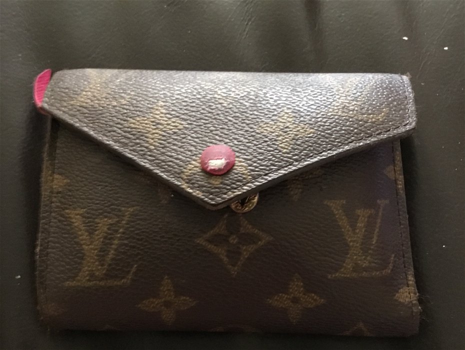 A ladies purse