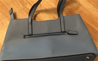 For sale: Ladies handbag