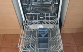 For sale: 450mm dishwasher