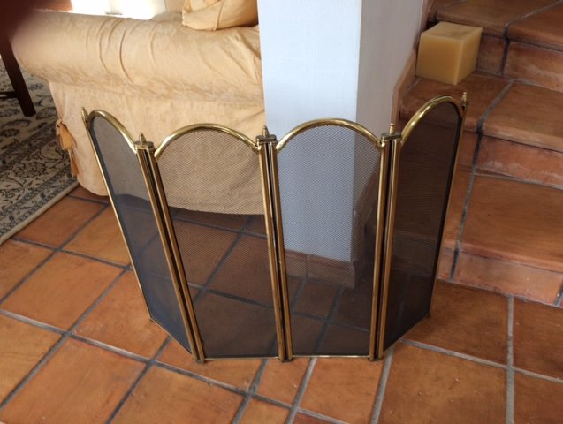 For sale: Fireplace cover screen