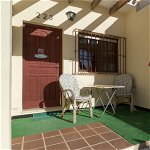 Cosy little house with solarium and community pool closed to la Zenia in Orihuela