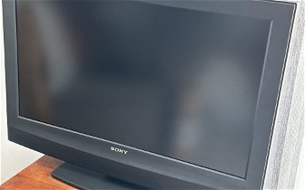For sale: 32 inch Sony TV