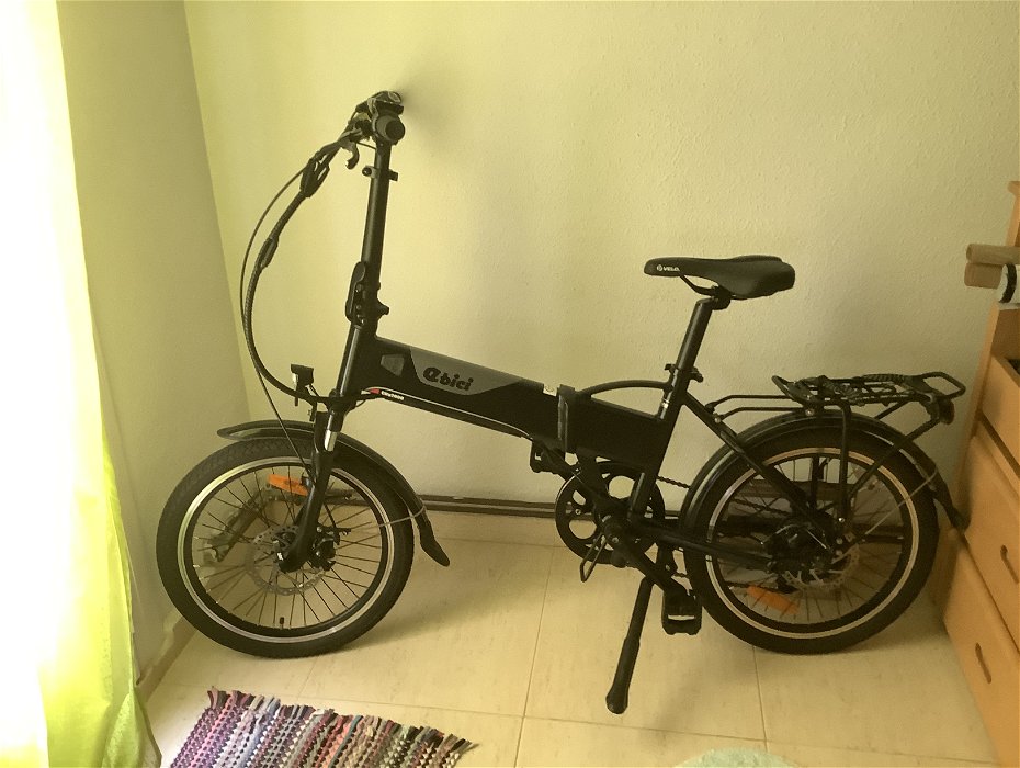 For sale: E-bike urban black
