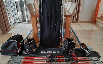 For sale: Skiing equipment