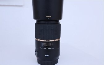 For sale: Tamron SP90mm f2.8 Macro 1:1 VC USD Lens to fit Canon EF
