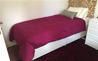 For sale: Two single beds with drawers. Duvets and covers included