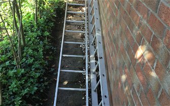 For sale: Metal double extending ladder, 13 foot collapsed.