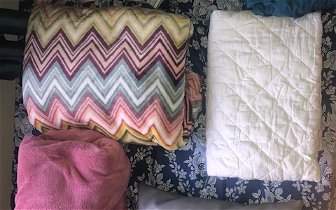 For sale: Various bedding items