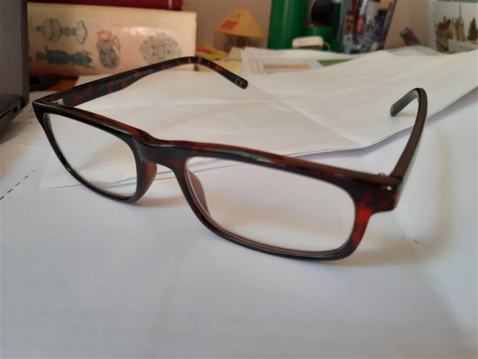 Found: prescription glasses found in Rothamsted Park (on grass near lower cricket clubhouse behind Harpenden Town pitch)