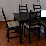For sale: Mesa de comedor - madera - (Velez-Rubio)