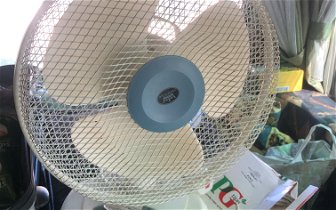 For sale: Table top fan. Very quiet and powerful